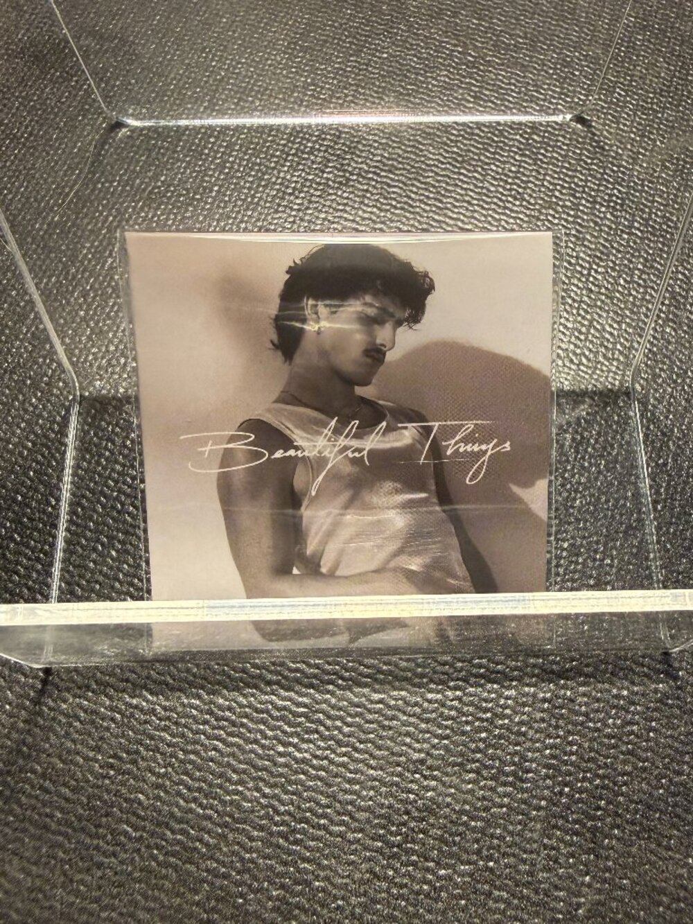 Mini Brands Vinyl Records-Benson Boone-Beautiful Things-Common